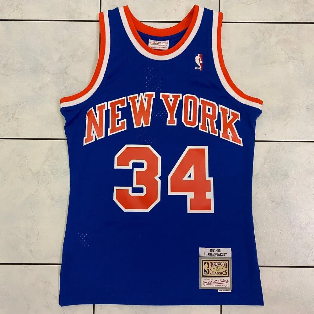 Mitchell & Ness New York Knicks Charles Oakley 91-92 Blue Swingman Jersey Size S